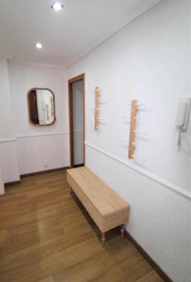 Ali Apartment อาลิกันเต ภายนอก รูปภาพ